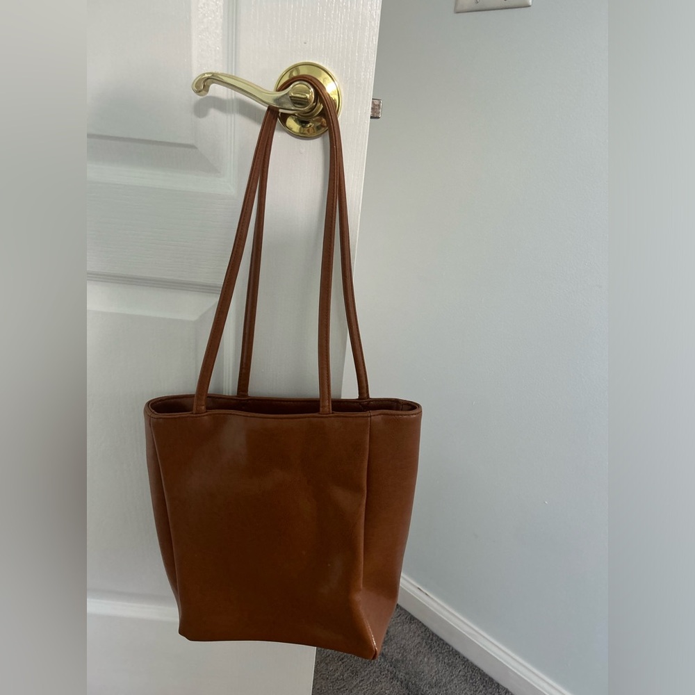 Elegant Brown Leather Tote Bag